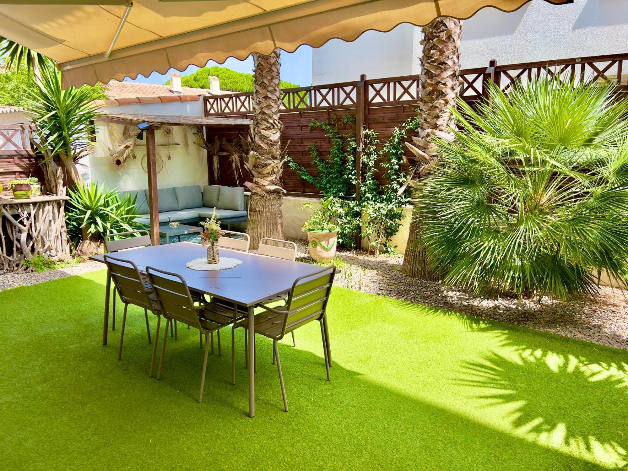 Les Cactus Frejus Plage Exterior photo